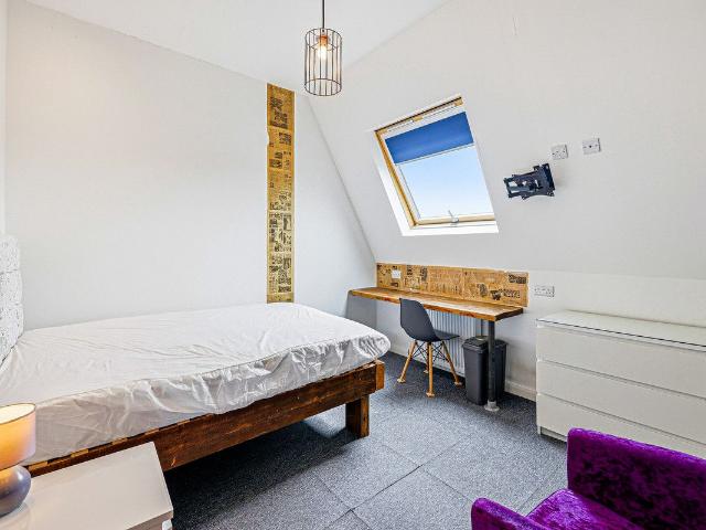 Room for rent in Milton, Alton Barnes