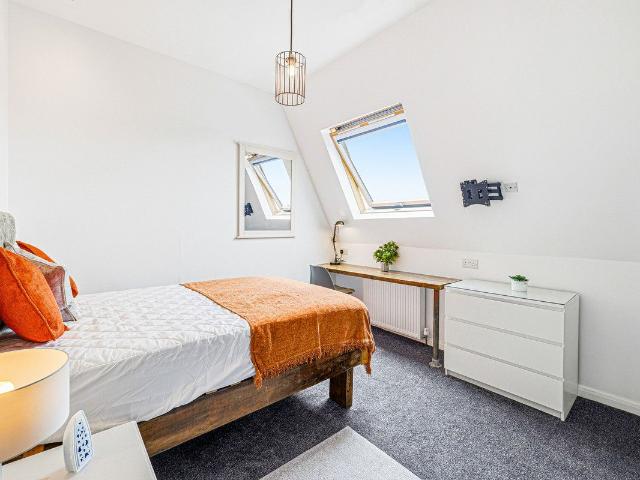 Room for rent in Milton, Alton Barnes