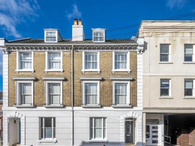 House for sale in Chichester, Littlecote