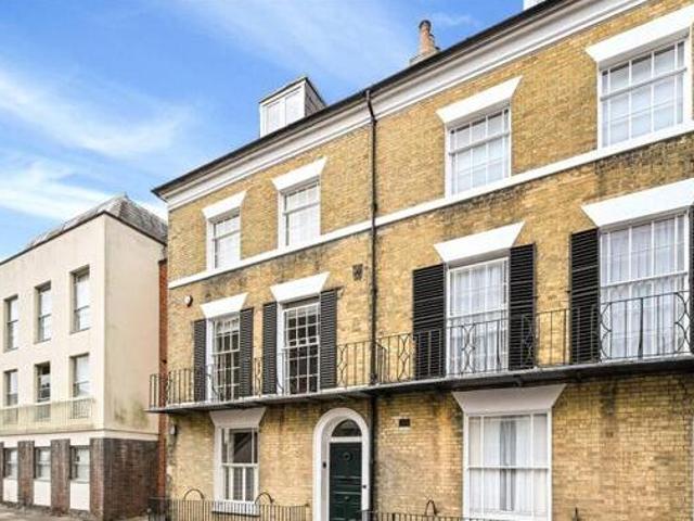 House for sale in Chichester, Littlecote