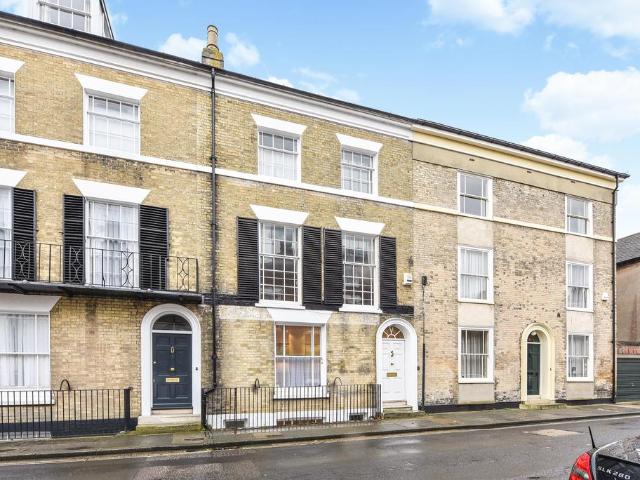 House for rent in Chichester, Littlecote