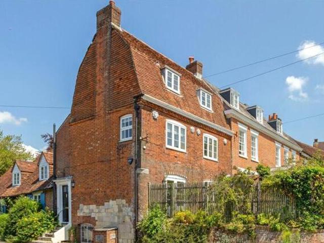House for sale in Hampshire