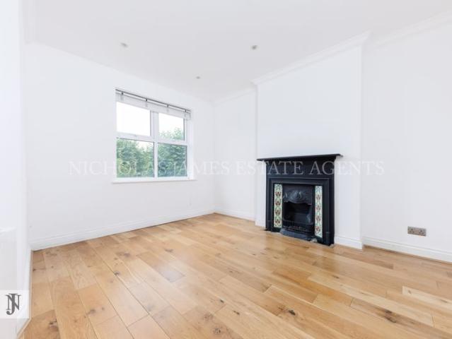 Apartment for rent in Friern Barnet, Greater London