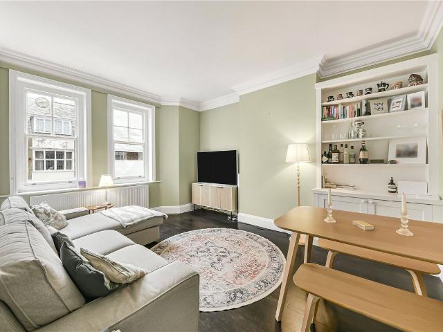 Apartment for rent in St. John's Wood, Greater London