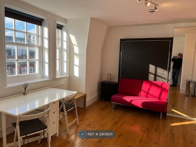 Studio for rent in St. John's Wood, Greater London