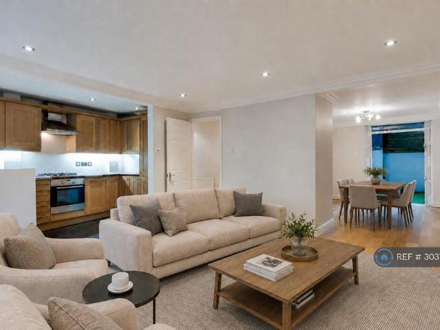 Apartment for rent in Maida Vale, Greater London