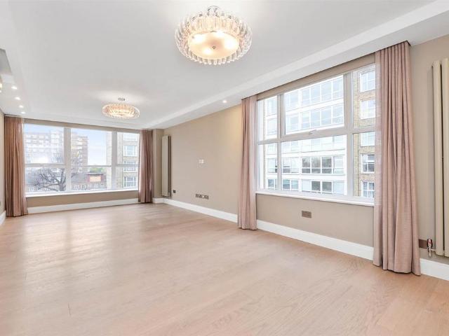 Apartment for rent in Belsize Park, Greater London