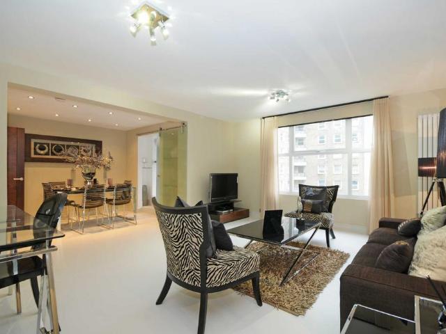 House for rent in Belsize Park, Greater London