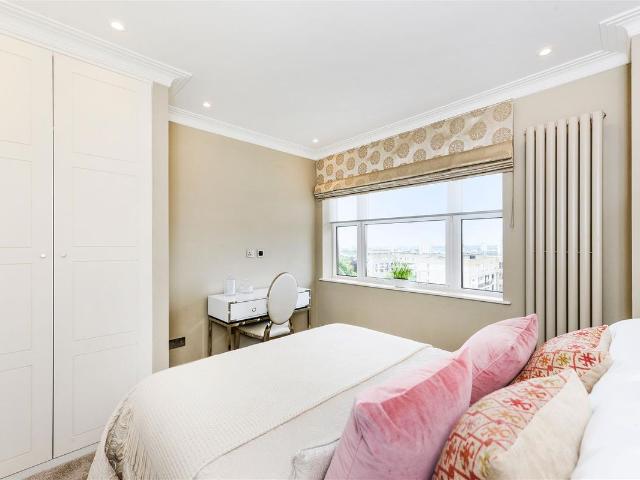 Apartment for rent in Belsize Park, Greater London