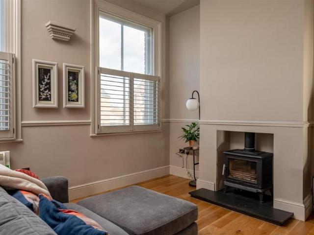 Apartment for rent in Foss Islands, High Field