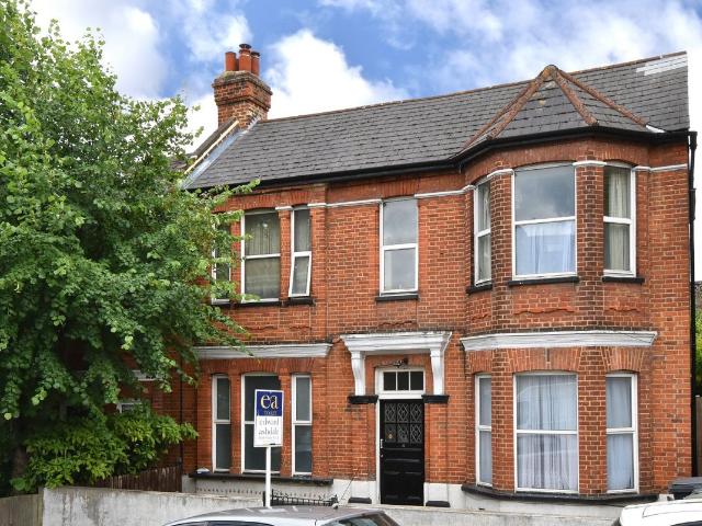 Apartment for rent in West Norwood, Greater London
