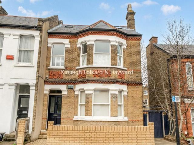 House for rent in West Norwood, Greater London