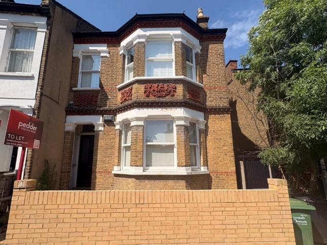 Apartment for rent in West Norwood, Greater London