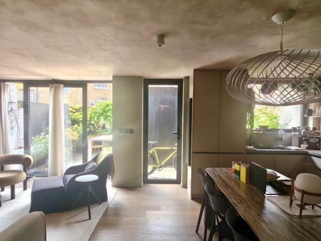 House for rent in Tower Liberty, Wapping