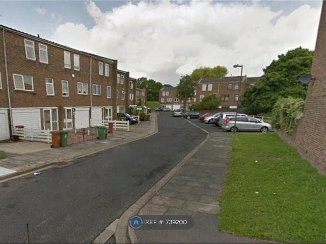 House for rent in Belvedere, Greater London