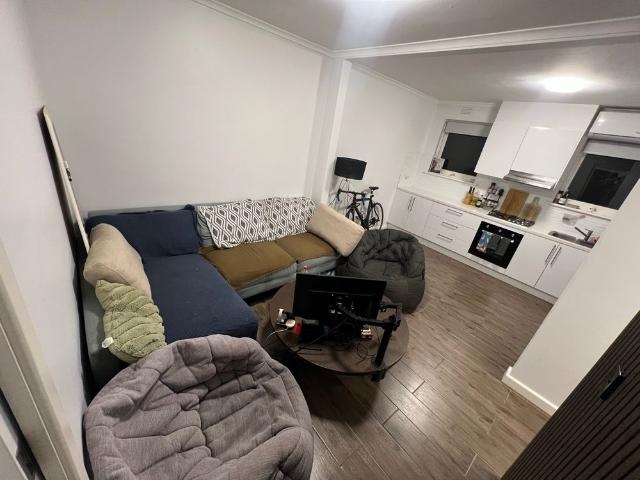 Room for rent in Camerons Creek, Victoria