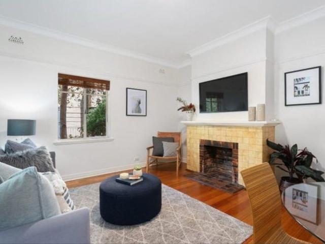 Room for rent in Camerons Creek, Victoria