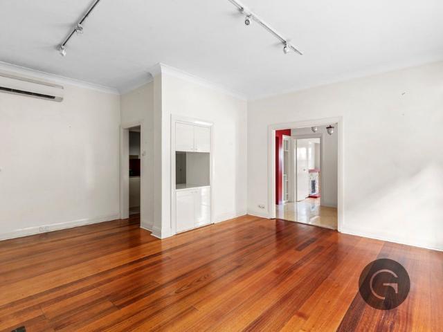 Room for rent in St Kilda, Melbourne