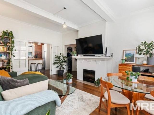 Room for rent in Camerons Creek, Victoria
