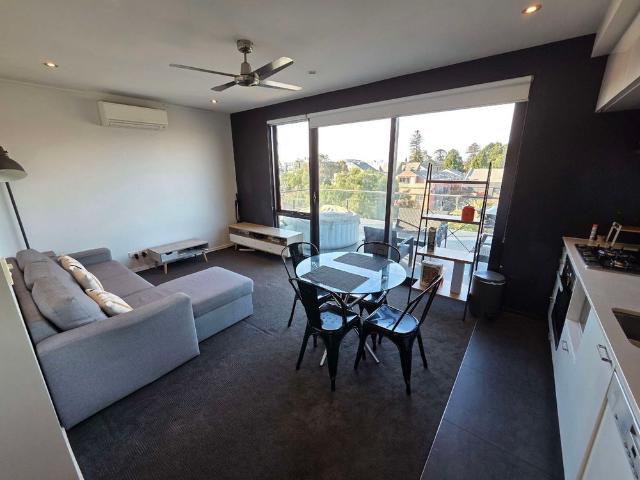 Room for rent in St Kilda, Melbourne