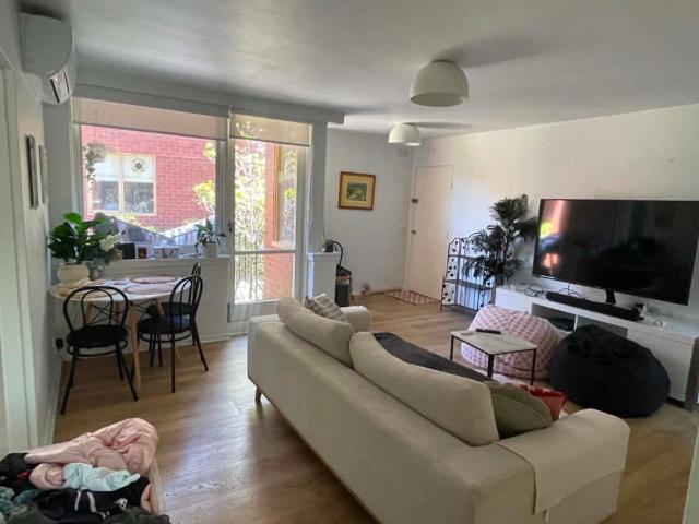 Room for rent in Camerons Creek, Victoria