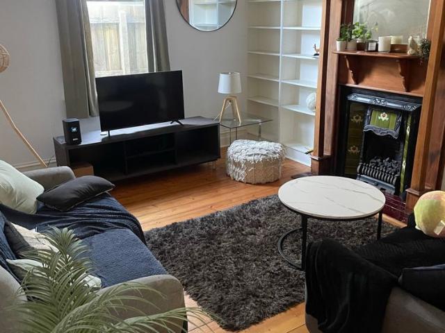 Room for rent in Camerons Creek, Victoria