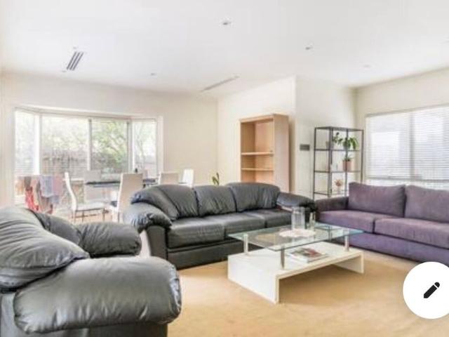 Room for rent in Camerons Creek, Victoria