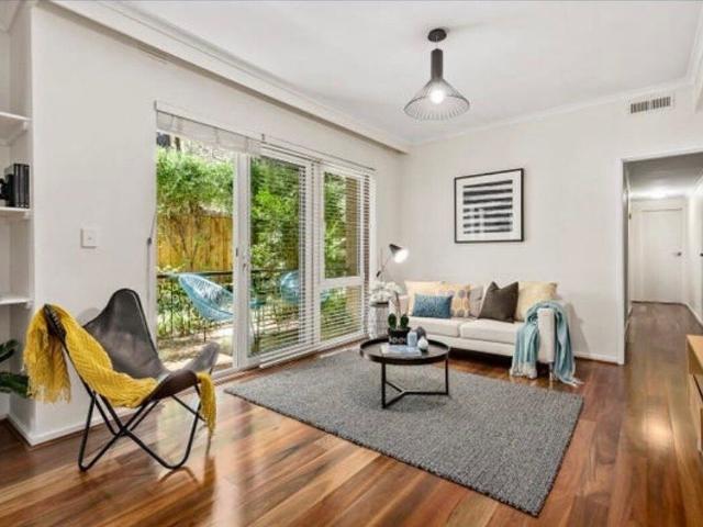 Room for rent in Camerons Creek, Victoria