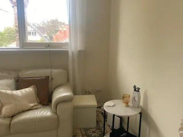 Room for rent in Camerons Creek, Victoria