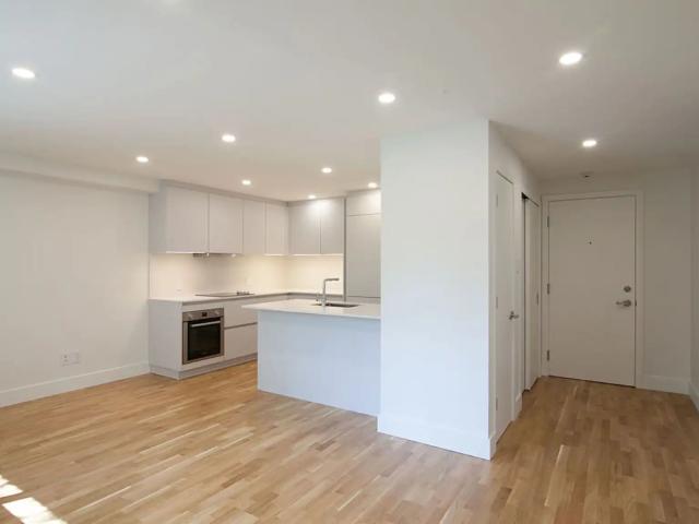 Apartment for rent in Longueuil, Quebec