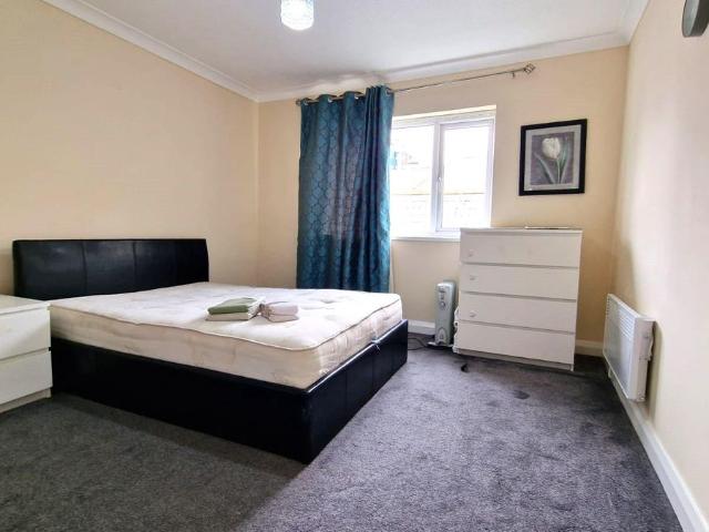 Apartment for rent in Salford Quays, Salford