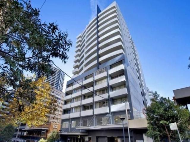 Granny Flat for rent in Lower North Shore, Sydney