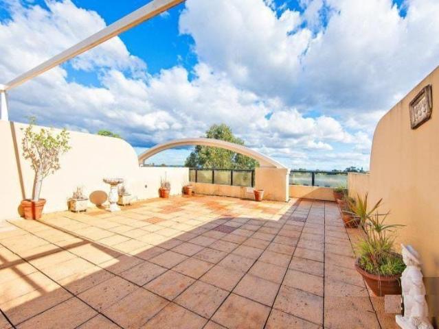 Apartment for rent in St Leonards