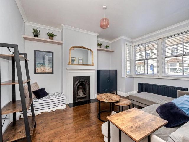 Apartment for rent in Hangleton