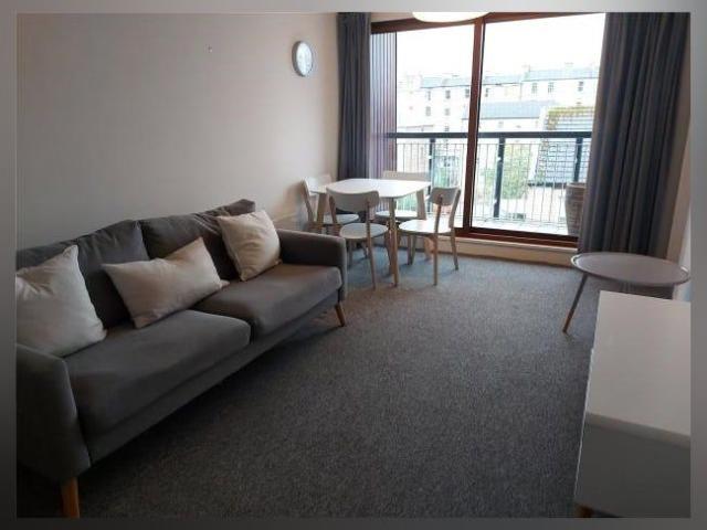 Apartment for rent in Southside, Scotland