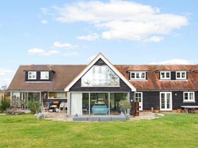 House for sale in Lambourn, West Berkshire