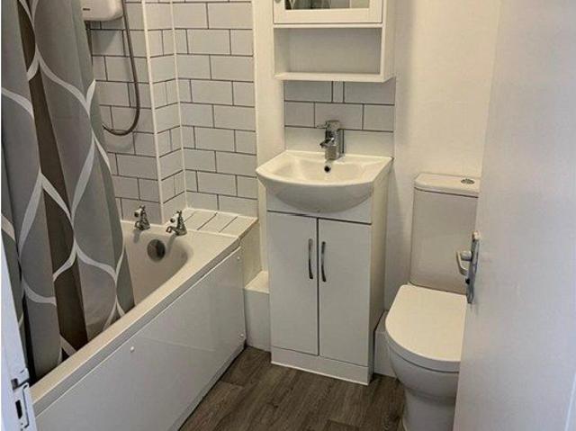 Apartment for rent in Perryfields, West Sussex