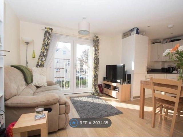 Apartment for rent in Upperton, Eastbourne