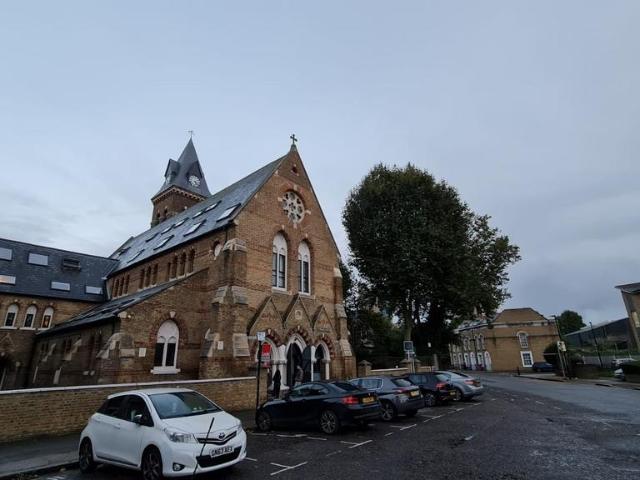 House for rent in Bromley-by-Bow, Poplar Grove