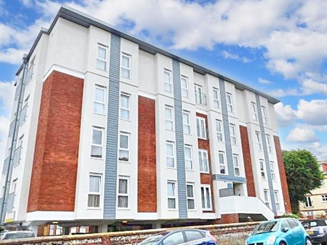 Apartment for rent in Upperton, Eastbourne