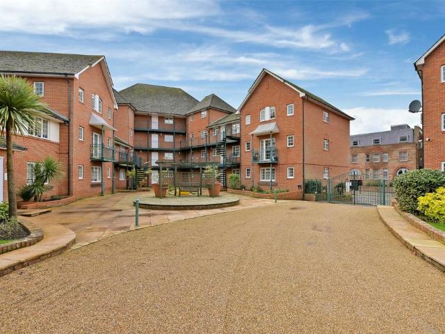 Apartment for rent in Clewer Village, Windsor