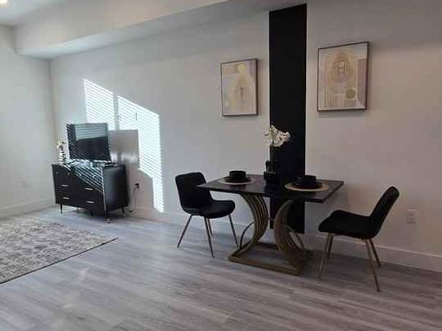 Apartment for rent in Canoga Park, California
