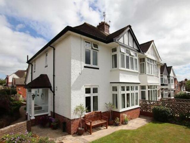 House for sale in Watergate, Devon