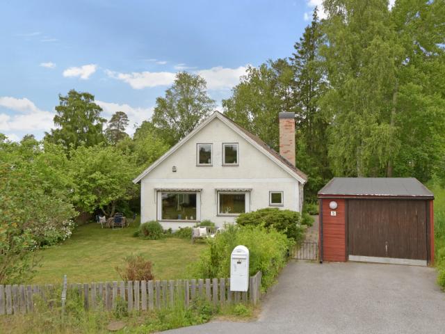 Bostad till salu i Kallhäll, Stockholm