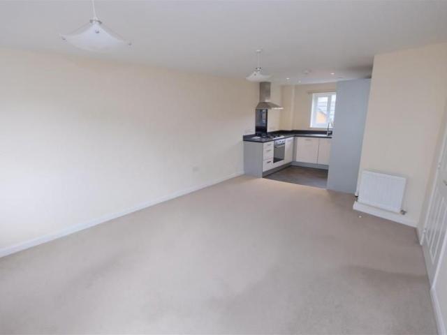 Apartment for rent in Manor Farm, Bristol
