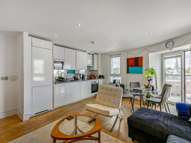 Apartment for rent in London Borough of Lambeth, Greater London