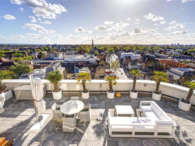 House for rent in Clapham, Greater London