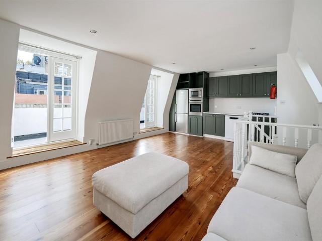 Apartment for rent in Royal Borough of Kensington and Chelsea, Greater London