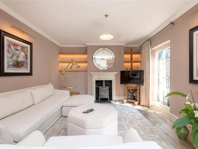 House for rent in North Kensington, Isle Of Man