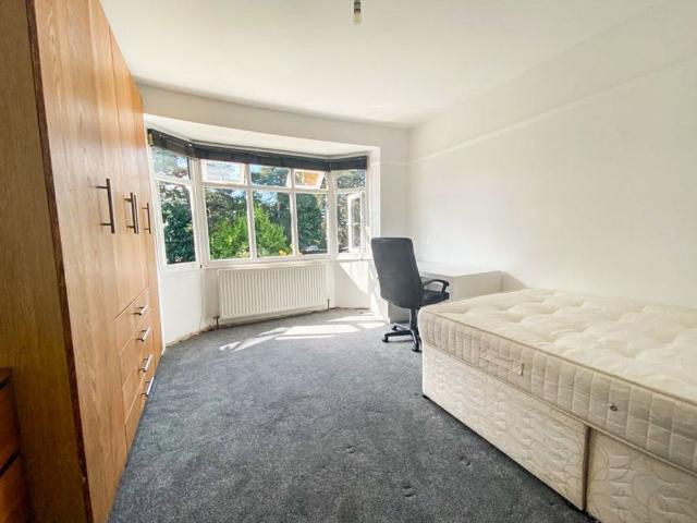 Room for rent in Talbot Village, Bournemouth